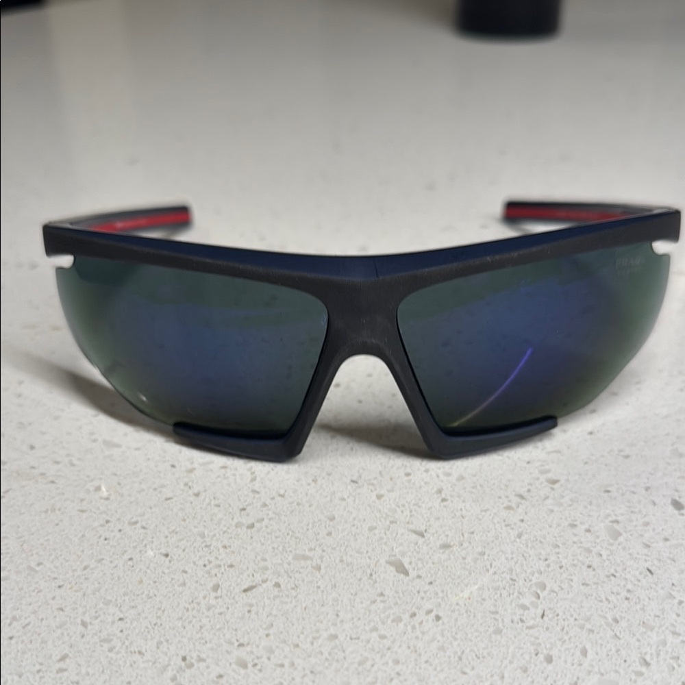 Prada Black and Red Sunglasses - Picture 3 of 6